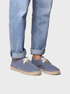 ABRIL - Closed vegan espadrille for women with laces