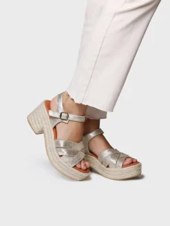 AINOA - Women's leather espadrille with shiny finish