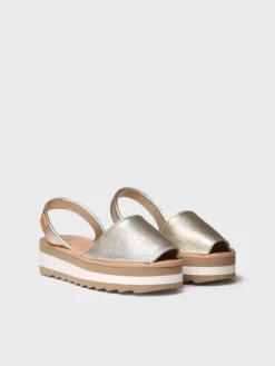 ALAIOR-P - Women's leather shoe with platform