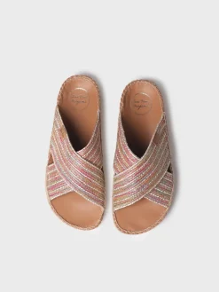 BALI-CL - Flat sandal with crossed straps with a shiny finish