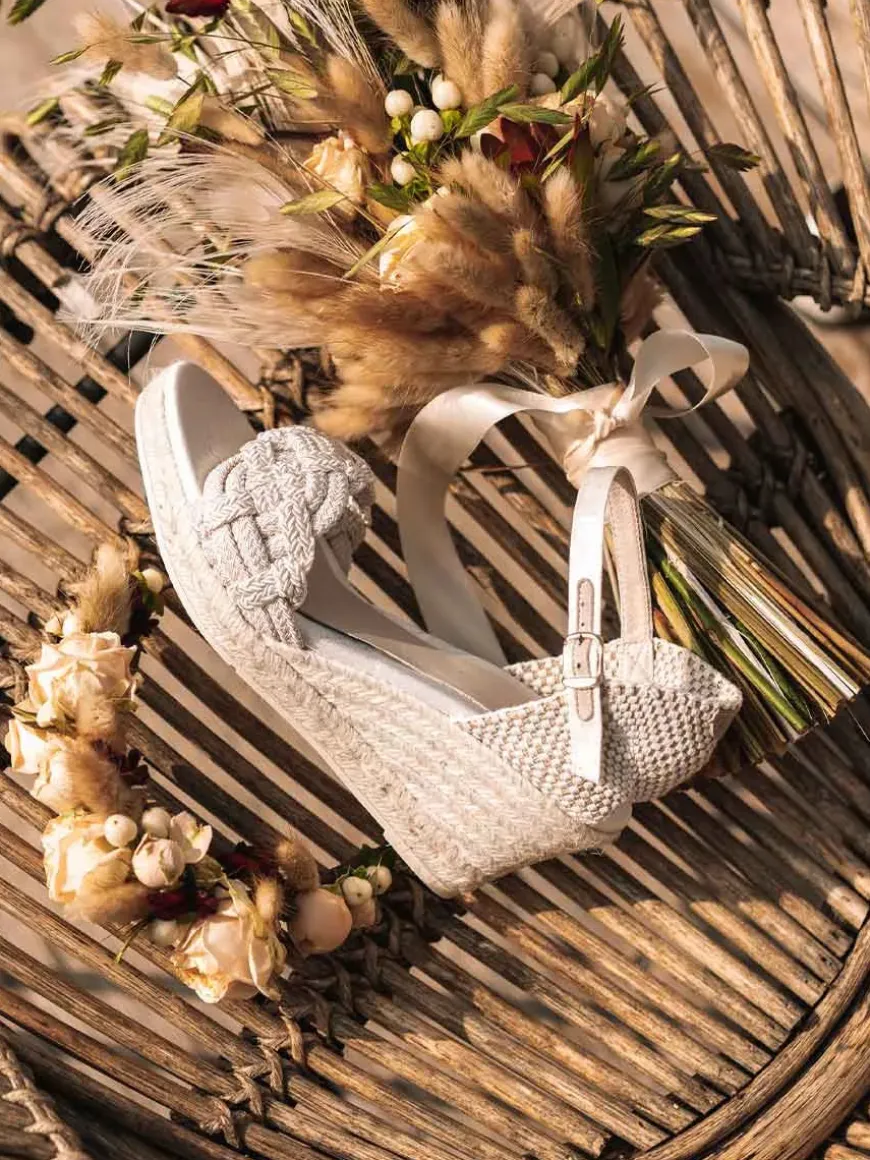 CASTRES - Bridal wedge espadrilles