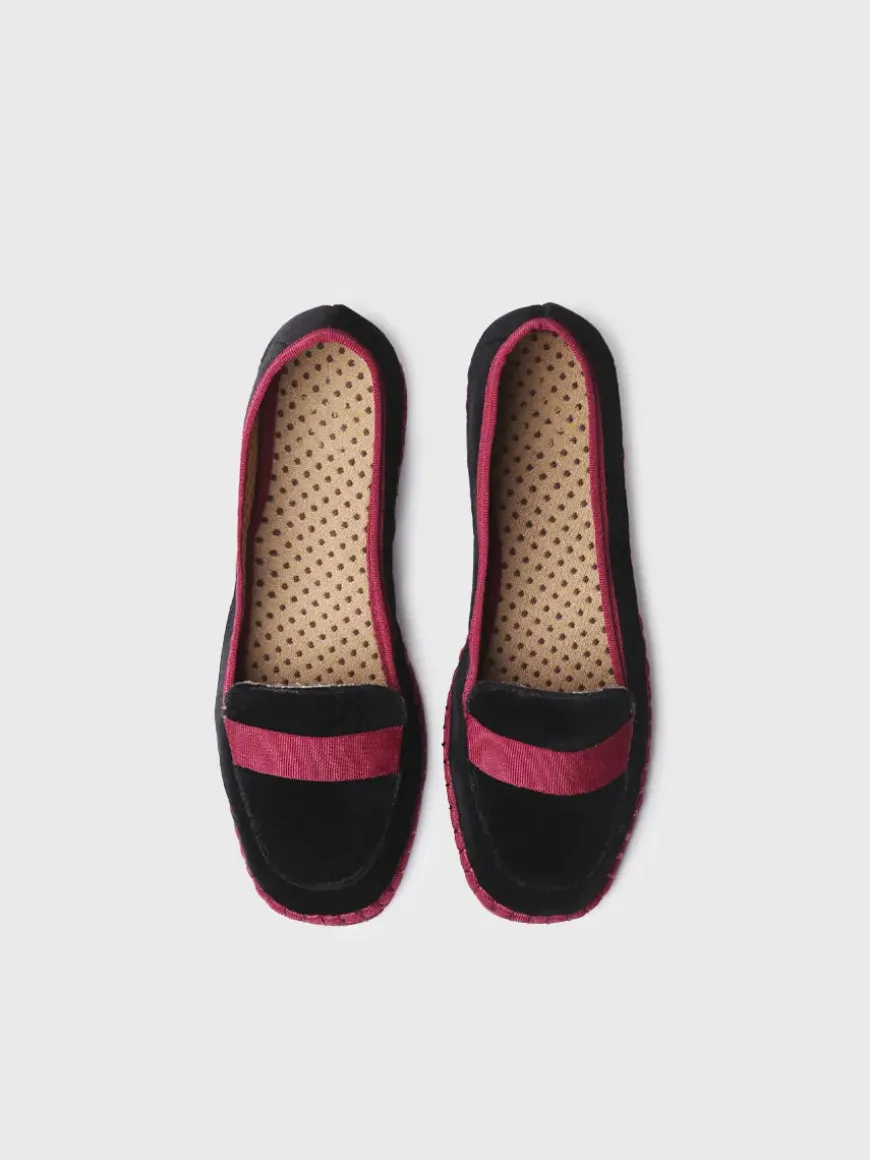 CELINE - Women's black velvet loafers