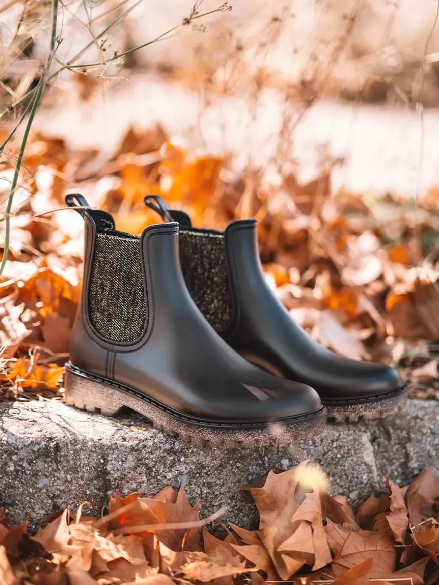 COLONIA - Chelsea-style rain boot for women