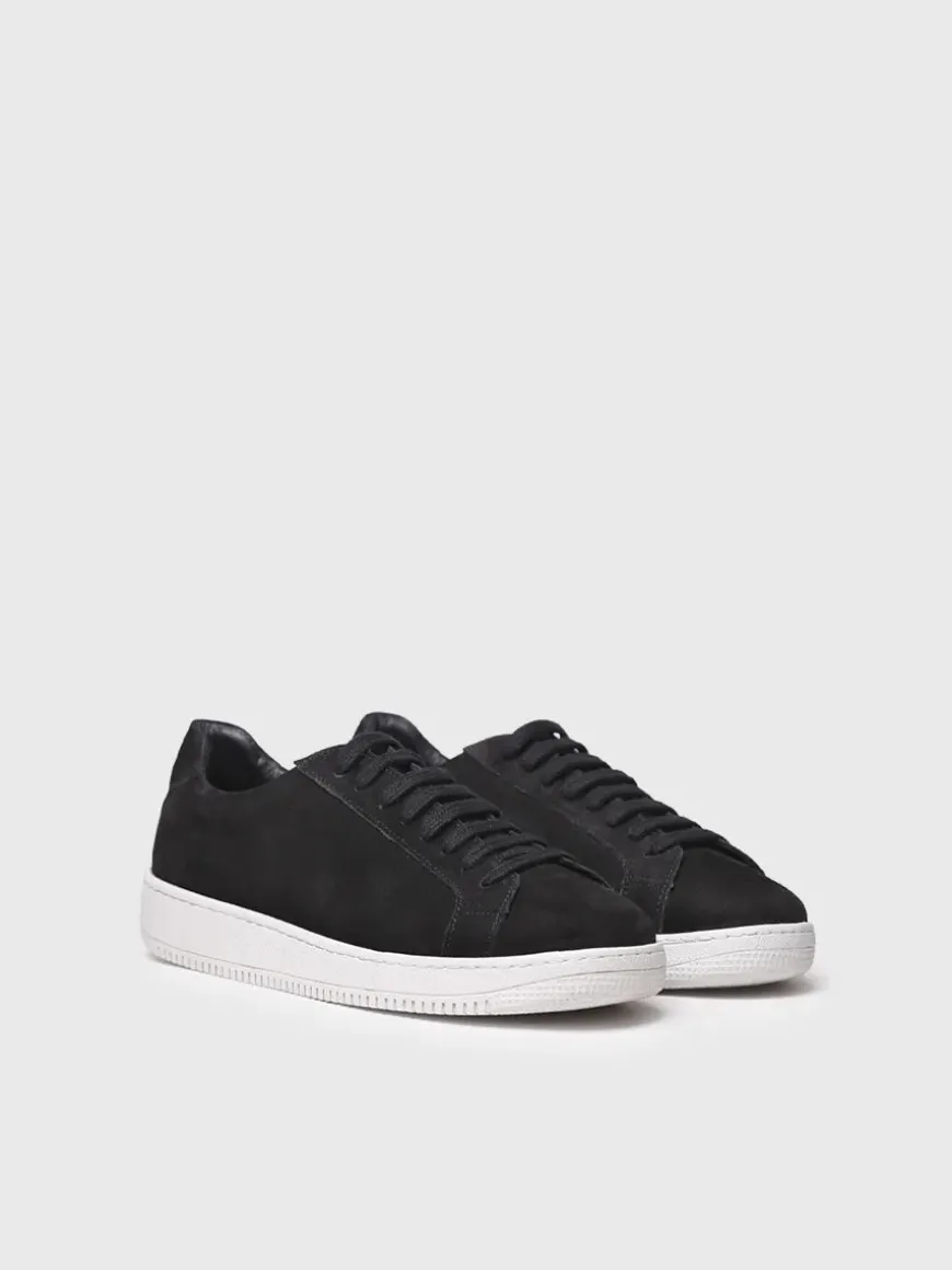 DALMAU - Men's nubuck leather trainer with laces