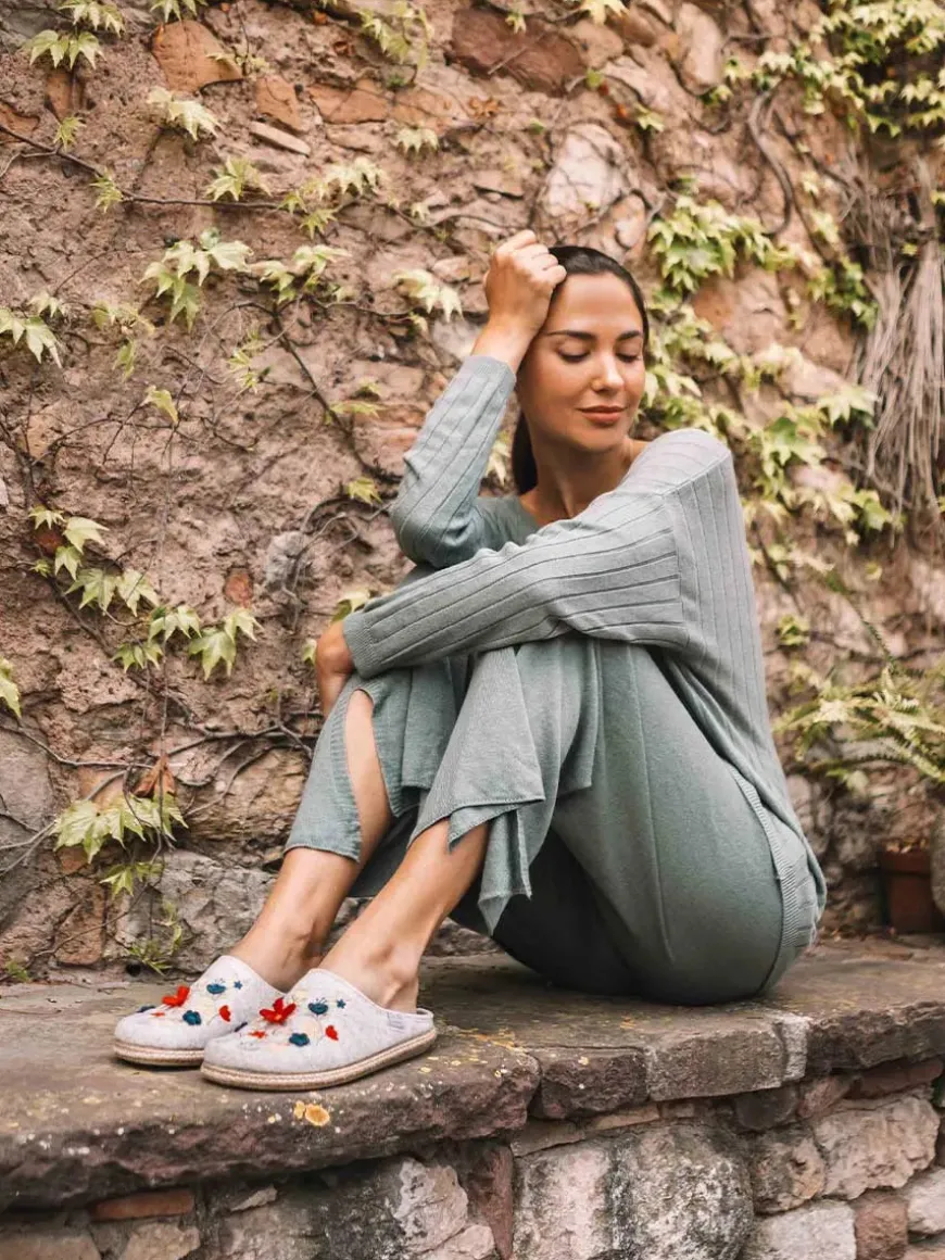 DELI-EF - felt slippers for women with flowers