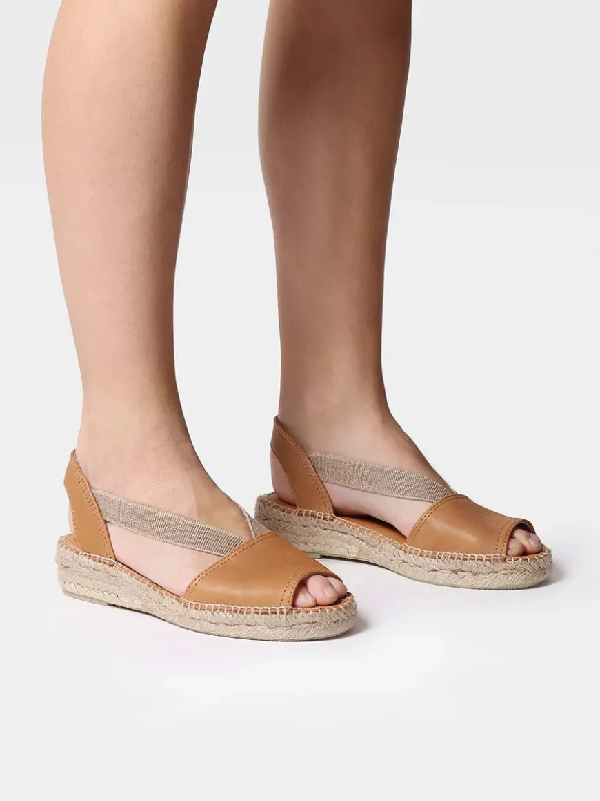 ETNA - Flat leather sandal with elastics