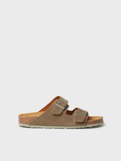 GER-QT - Men's sandal with buckles