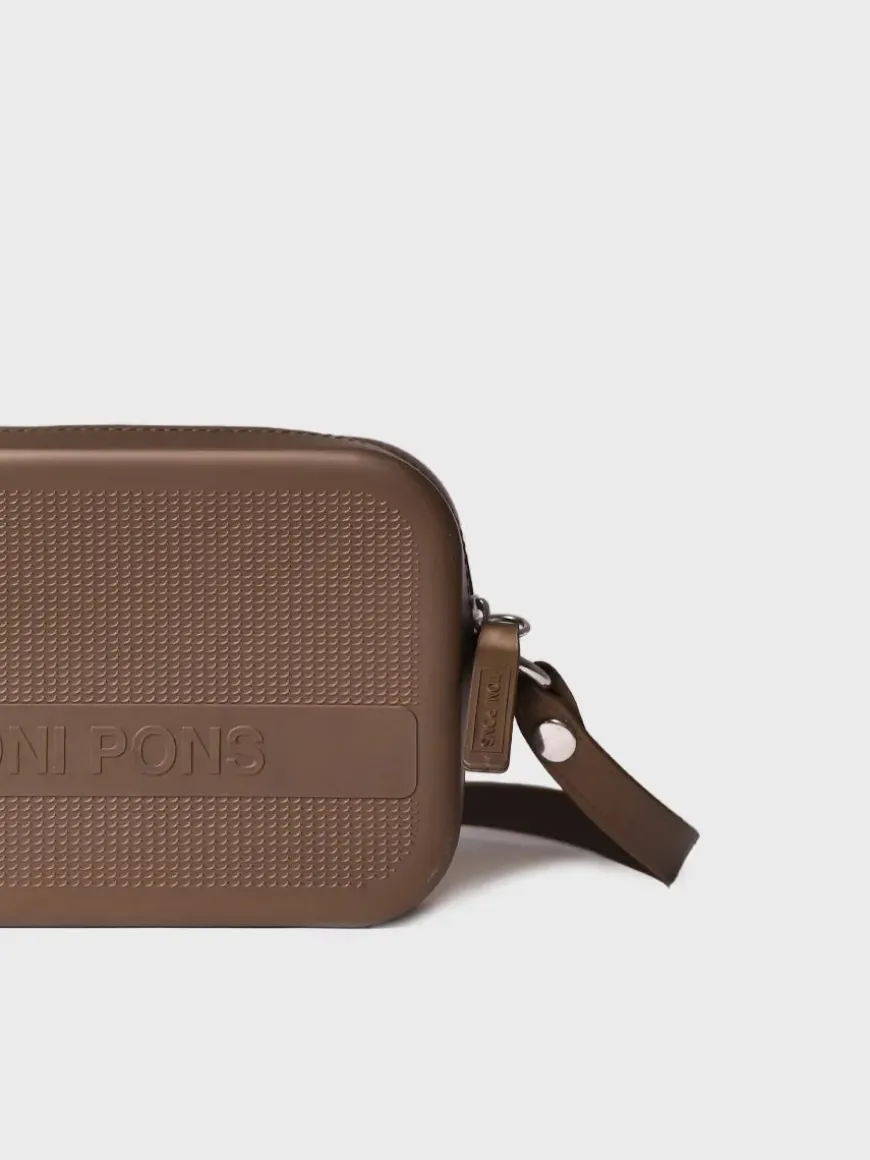 GINGER - Black rubber shoulder bag