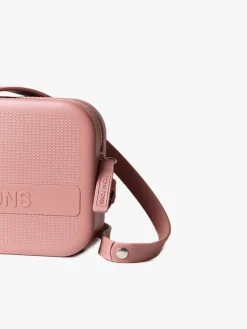 GINGER - Black rubber shoulder bag