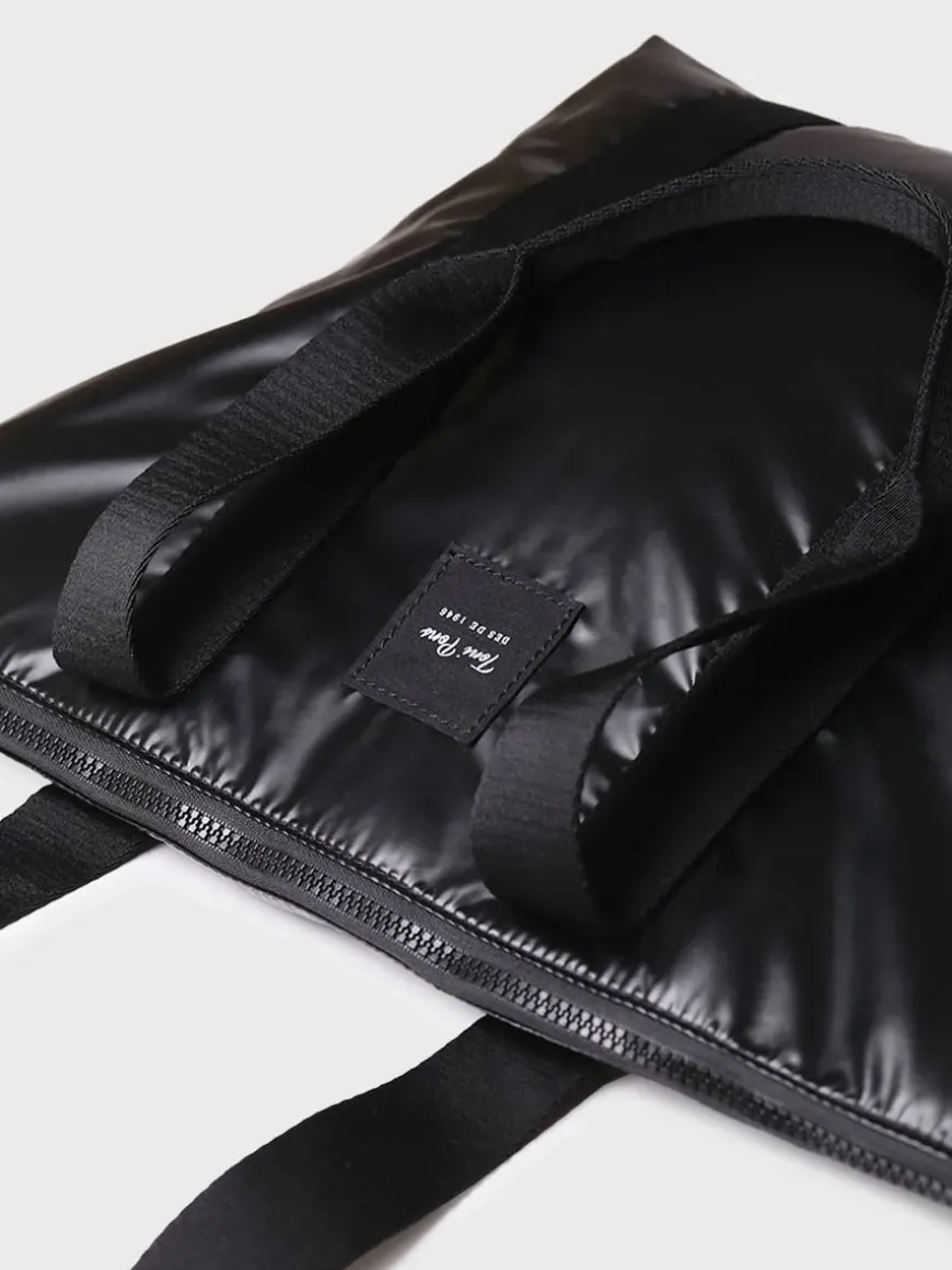 GINNY - Women's bag in padded shinny black material
