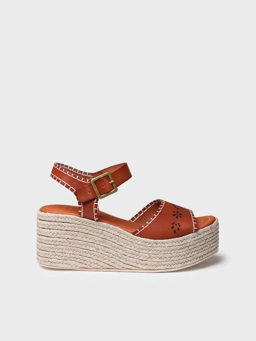 JOANA - Women's espadrille in leather with jute platform and buckle