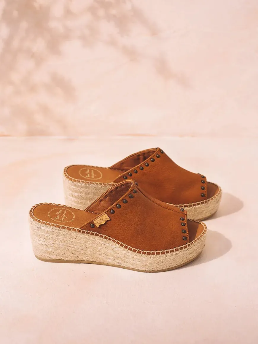 MODENA - Women's backless espadrille in leather with wedge and studs