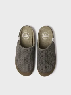 NIUE-GC - Men's clog slippers in mesh fabric