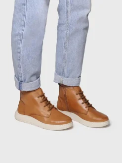 PESCARA - Women's leather boot with laces in leather colour