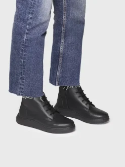 PESCARA - Women's leather boot with laces in leather colour